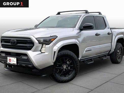 Certified 2025 Toyota Tacoma SR5 AWD/4WD image 1