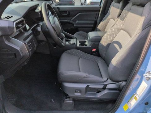 Certified 2026 Toyota Tacoma SR5 AWD/4WD image 8