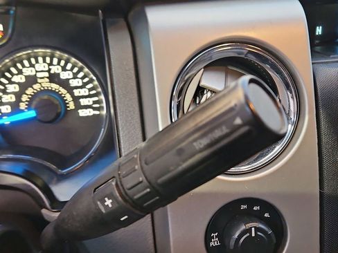 Used 2013 Ford F150 XLT w/ Trailer Tow Pkg image 16