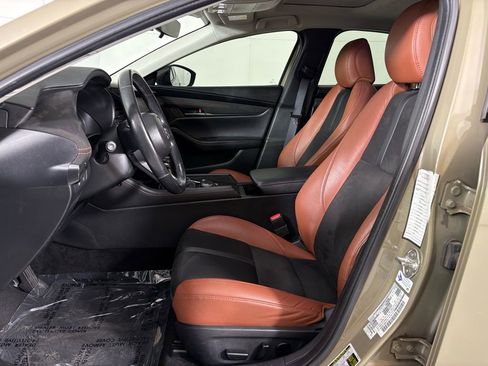 Used 2024 MAZDA MAZDA3 s image 19