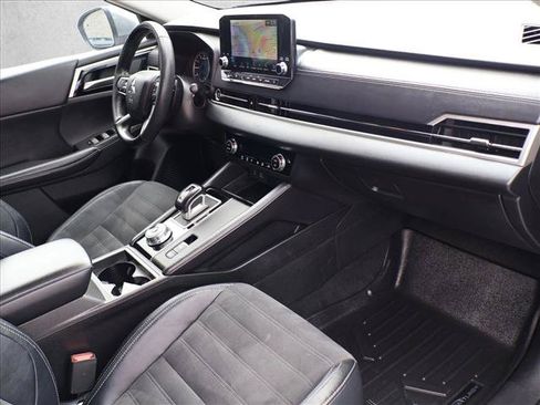Used 2023 Mitsubishi Outlander SE AWD/4WD image 29