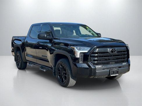 Used 2024 Toyota Tundra SR5 image 3