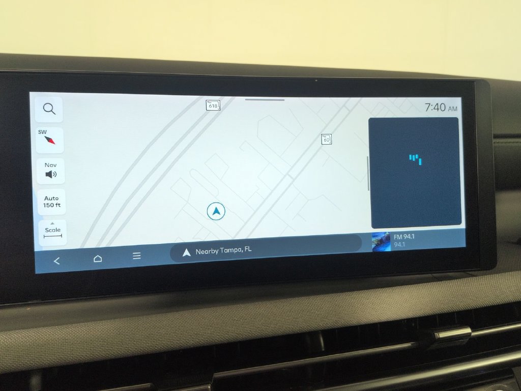 Used 2025 Hyundai Tucson Limited AWD/4WD image 32