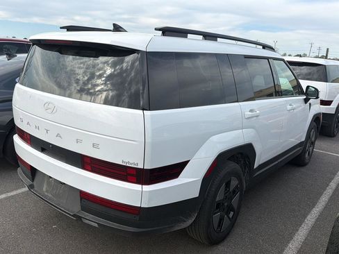 Used 2026 Hyundai Santa Fe SEL image 4