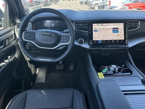 New 2026 Jeep Grand Wagoneer Limited AWD/4WD image 23