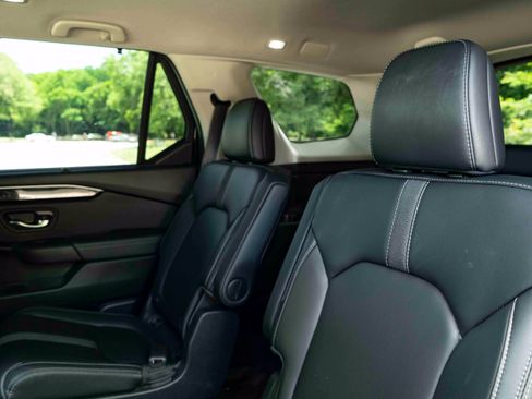 Used 2023 Honda Pilot EX-L image 18