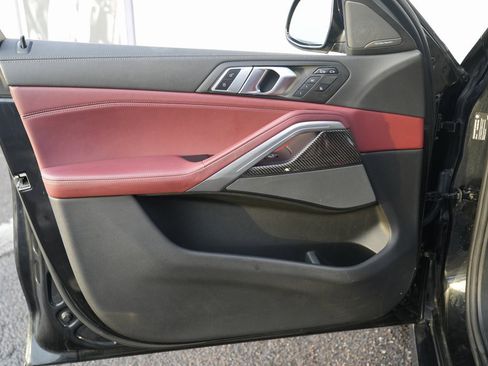 Used 2020 BMW X6 M50i w/ Premium Package image 27