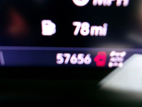 Used 2020 Chevrolet Silverado 1500 LT Trail Boss image 20