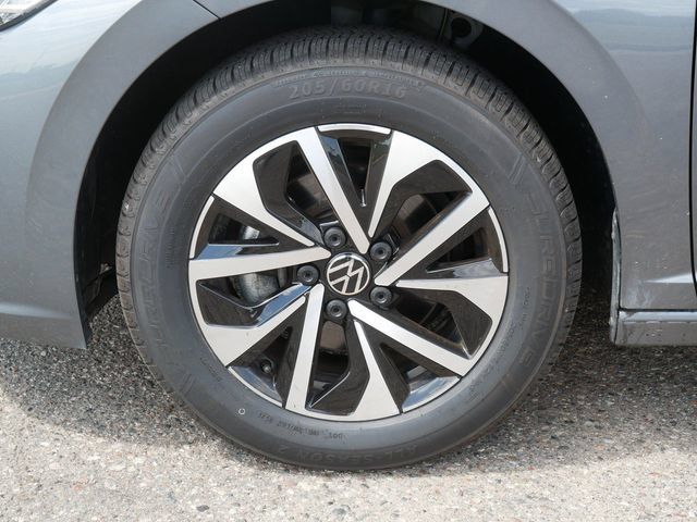 Certified 2024 Volkswagen Jetta S FWD image 9