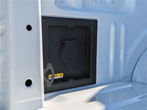 New 2025 Ford F150 Lariat w/ Equipment Group 501A Mid image 35