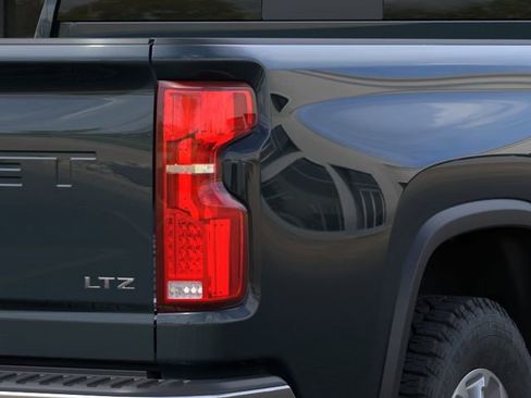 New 2026 Chevrolet Silverado 3500 LTZ AWD/4WD image 11