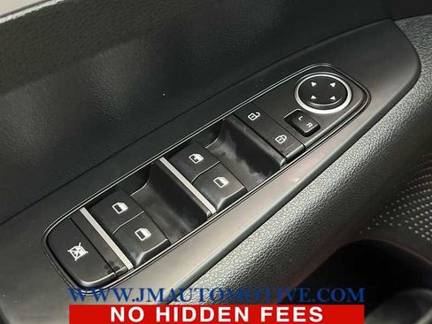 Used 2022 Kia Forte LXS image 32