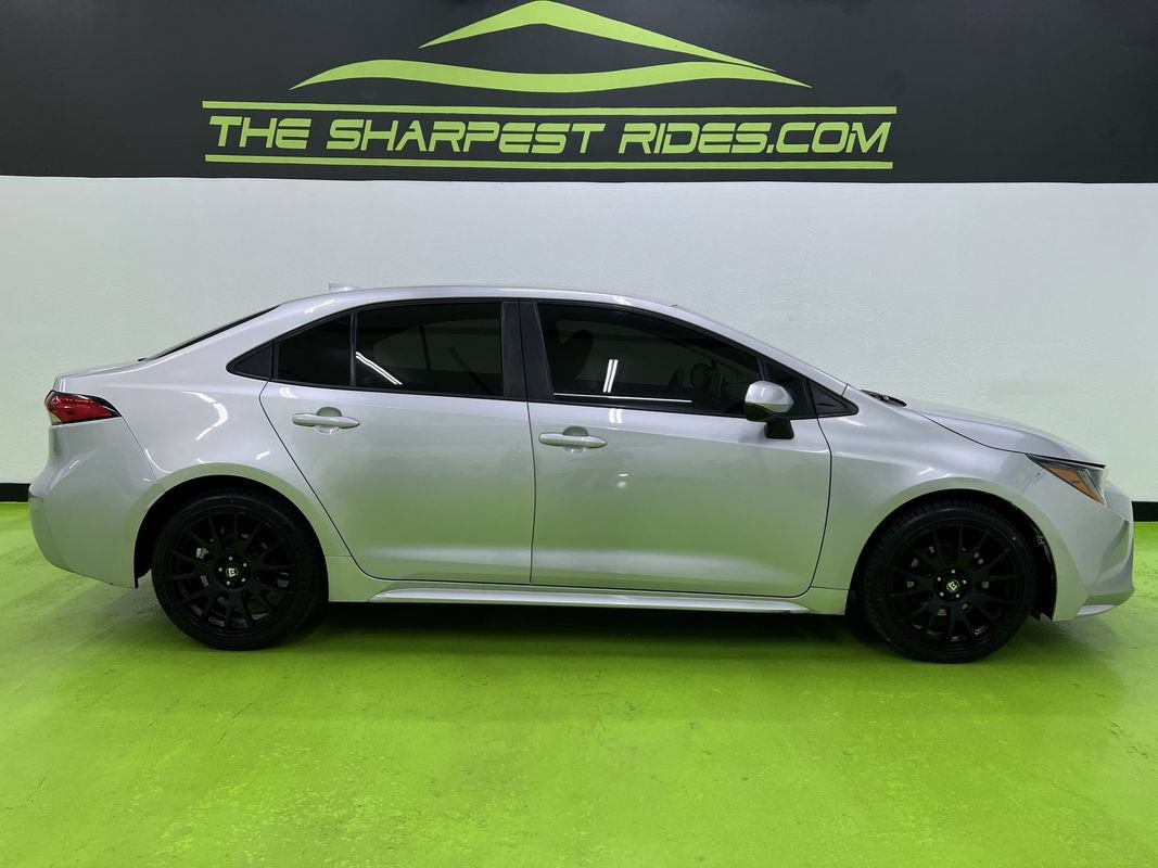Used 2021 Toyota Corolla LE FWD image 11