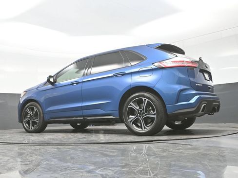 Used 2019 Ford Edge ST AWD/4WD image 30