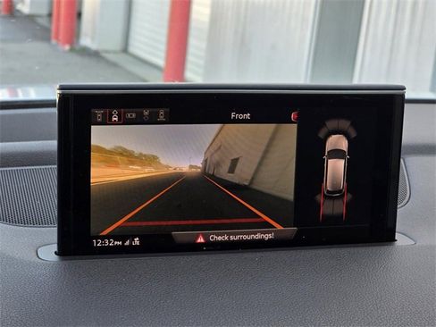 Used 2018 Audi Q7 3.0T Prestige image 21