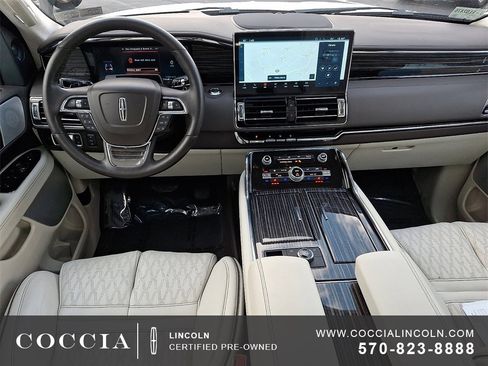 Certified 2024 Lincoln Navigator Black Label image 11