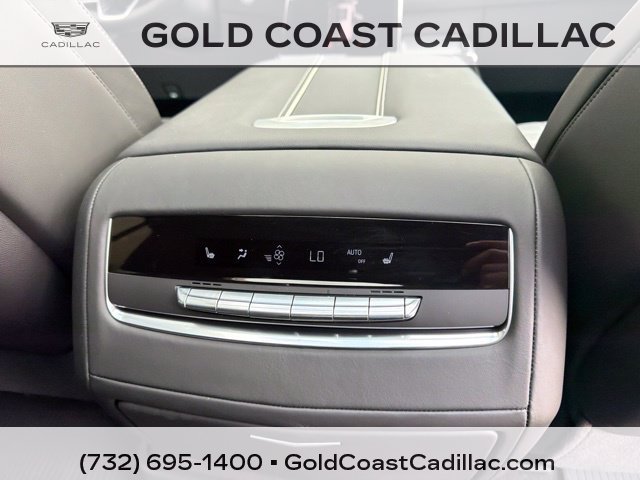 Certified 2026 Cadillac Escalade V w/ LPO, ONYX Package AWD/4WD image 12