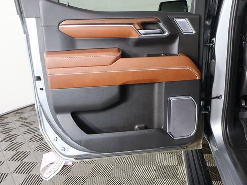 Used 2023 GMC Sierra 1500 Denali Ultimate image 25