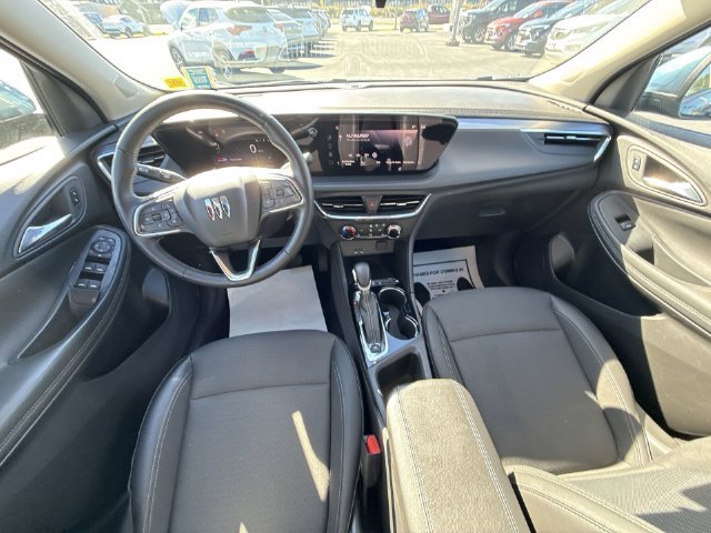 Used 2025 Buick Encore GX Preferred w/ Comfort Package AWD/4WD image 19