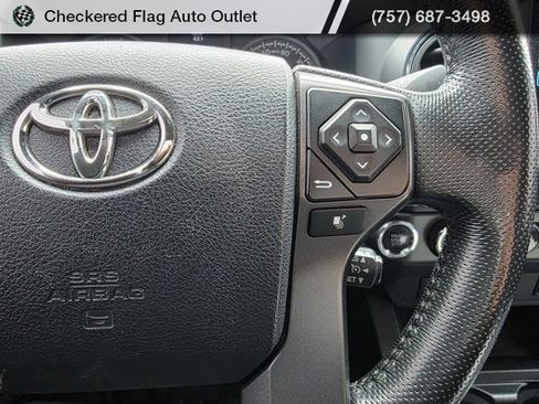 Used 2016 Toyota Tacoma TRD Off-Road w/ Towing Package image 15