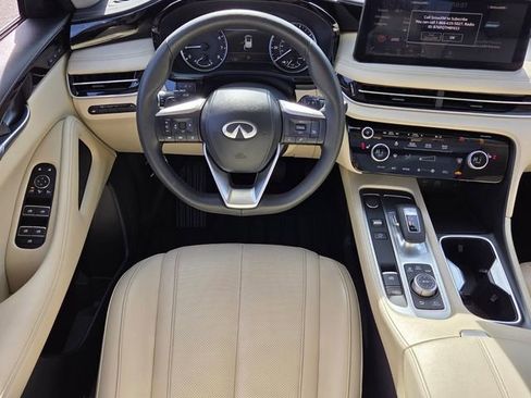 Used 2025 INFINITI QX60 Pure w/ Cargo Package image 15