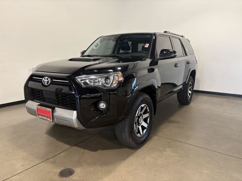 Used 2024 Toyota 4Runner TRD Off-Road Premium w/ Moonroof Package AWD/4WD image 7