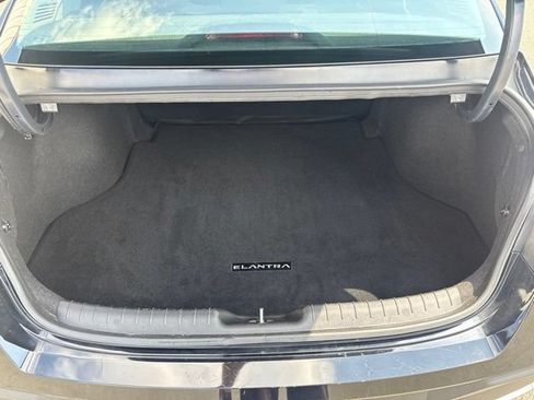 Used 2024 Hyundai Elantra SEL FWD image 21