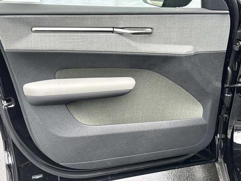 New 2026 Volvo EX30 Plus image 11