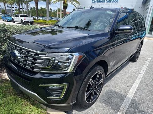 Used 2021 Ford Expedition Max Limited RWD image 2