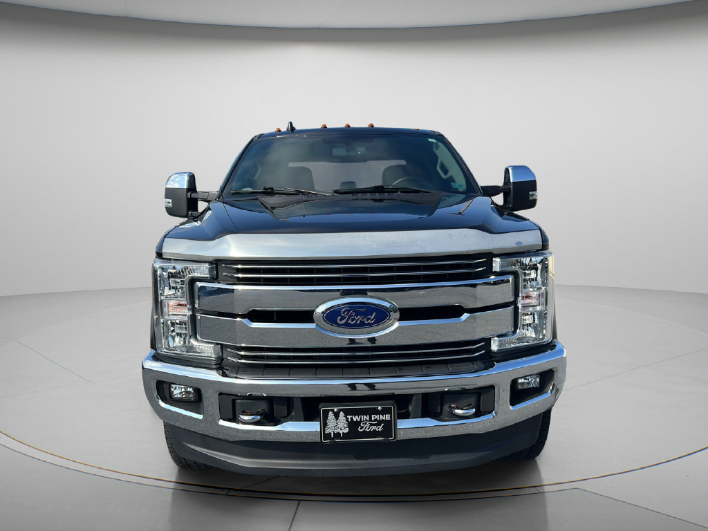 Used 2019 Ford F250 Lariat w/ Chrome Package AWD/4WD image 2
