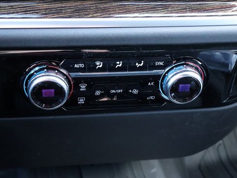 New 2026 GMC Sierra 2500 SLE image 28