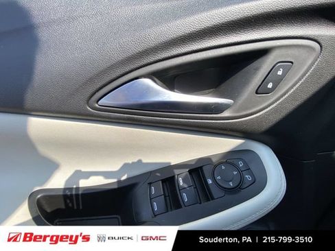 Certified 2024 Buick Encore GX Sport Touring w/ Advanced Technology Package AWD/4WD image 27