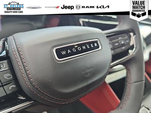 Used 2024 Jeep Wagoneer Launch Edition AWD/4WD image 14