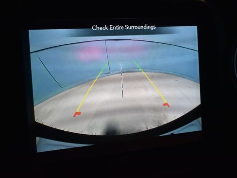 Used 2021 Jeep Wrangler Unlimited Sahara w/ Uconnect 4C Nav & Sound Group AWD/4WD image 11