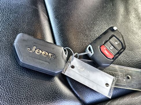 Used 2019 Jeep Wrangler Unlimited Rubicon image 20