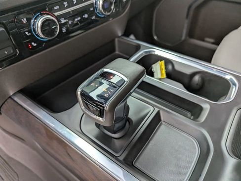 Used 2023 GMC Sierra 1500 SLT w/ SLT Convenience Package image 26