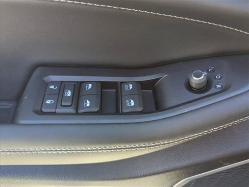 Used 2026 Jeep Grand Cherokee Limited AWD/4WD image 17