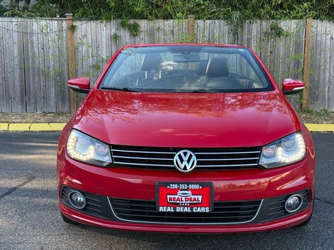 Used 2013 Volkswagen Eos Lux FWD image 2