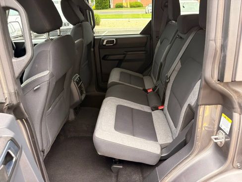Used 2025 Ford Bronco Big Bend AWD/4WD image 13