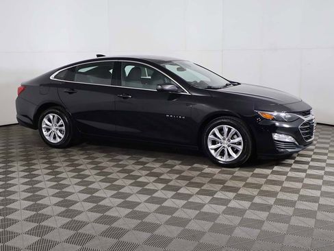 Used 2023 Chevrolet Malibu LT FWD image 11