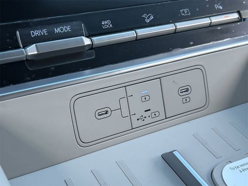 New 2026 Hyundai Santa Fe SE image 27