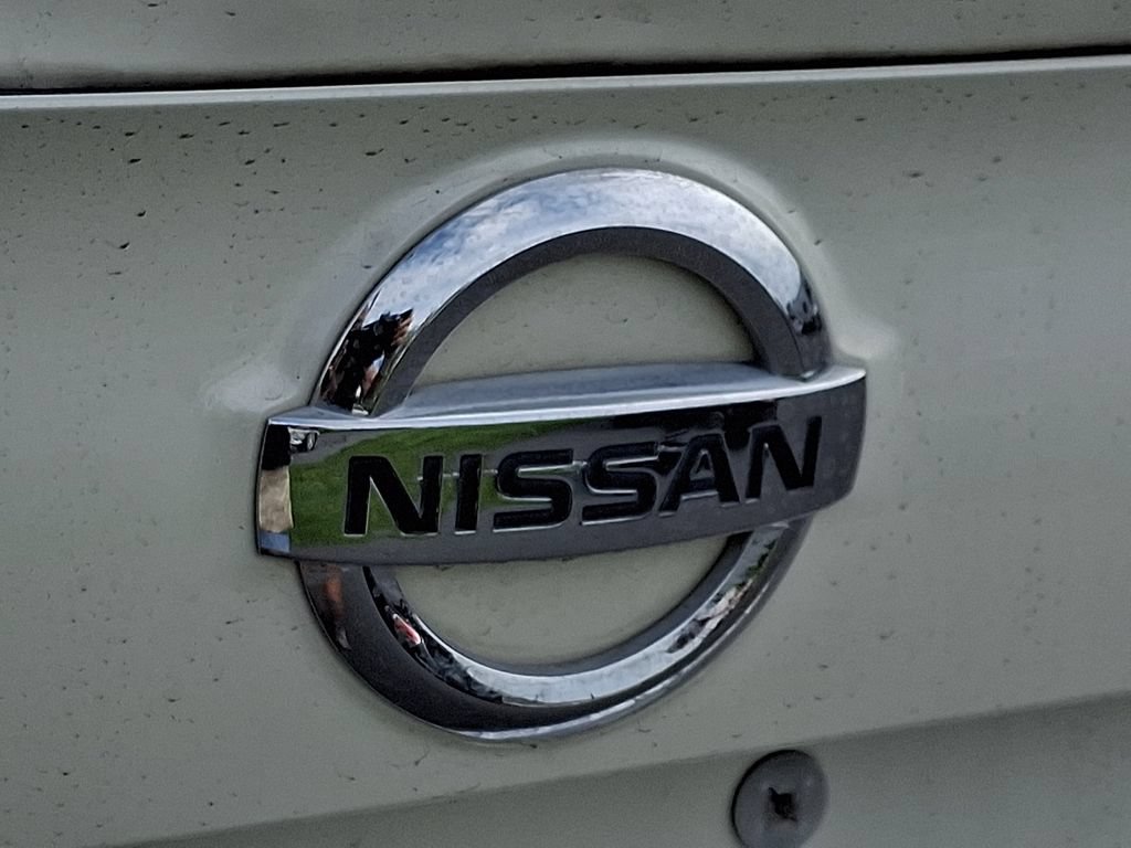 Used 2020 Nissan Rogue Sport SV AWD/4WD image 23