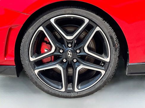 Used 2020 Hyundai Veloster N w/ Performance Package image 29