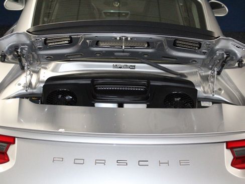 Used 2018 Porsche 911 GT3 image 28