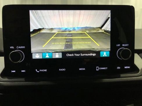Used 2023 Honda Accord EX image 17