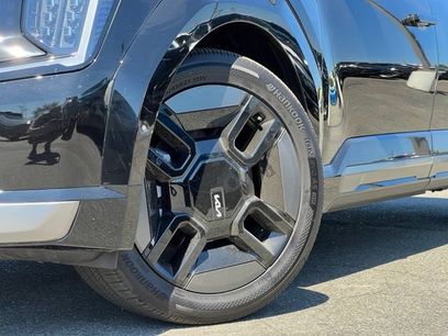 Certified 2024 Kia EV9 GT-Line