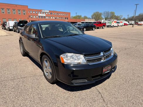 Used 2013 Dodge Avenger SE FWD image 8