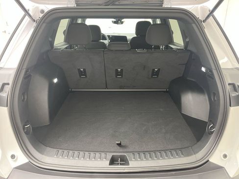 Used 2026 Chevrolet Equinox LT w/ Safety and Technology Package FWD image 27