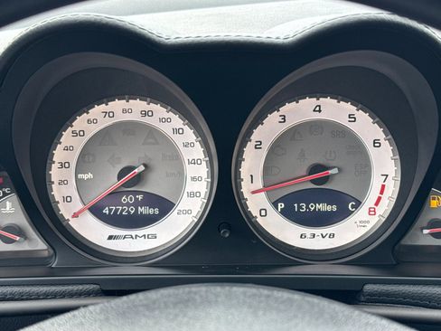 Used 2011 Mercedes-Benz SL 63 AMG image 18