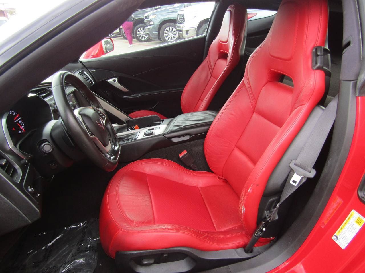 Used 2016 Chevrolet Corvette Stingray Coupe RWD image 9